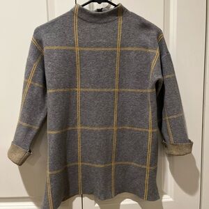 Tahari Gray Mock Neck Sweater, Medium